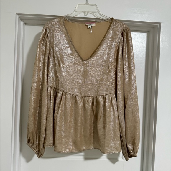 ANDREE BY UNIT Tops - Andree‎ by Unit Gold Babydoll Long Sleeve Shiny holiday party Medium